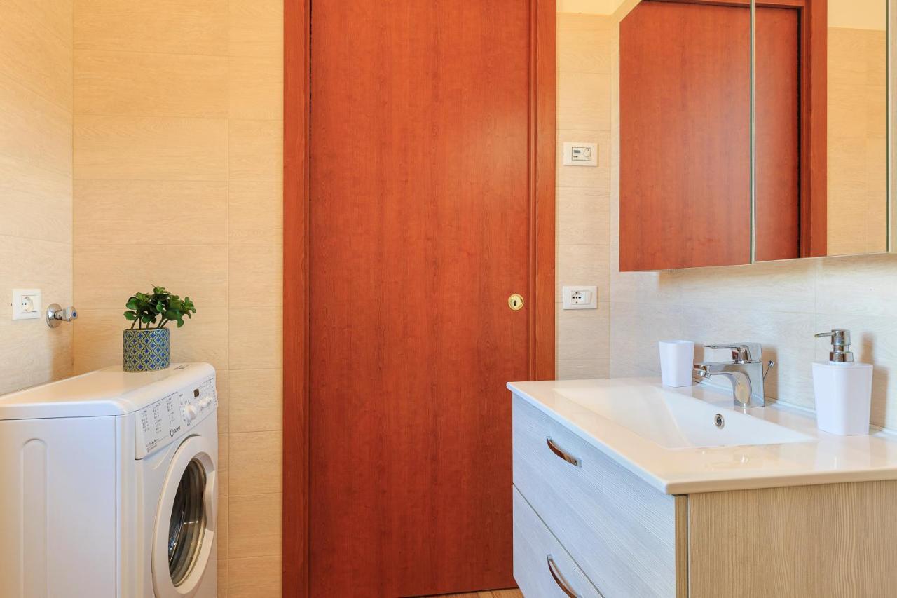 Appartamento Celio - By Impero House Stresa Buitenkant foto